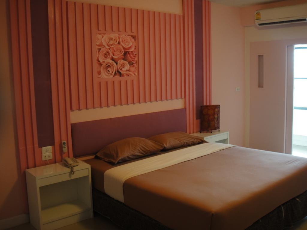 The Wing Design Hotel Bangkok Rom bilde